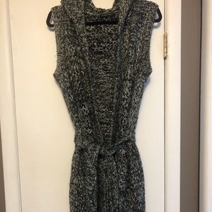 Long sleeveless vest